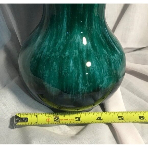 Vintage Blue Mountain Pottery 9” Drip Glaze Green Vase BMP Collingwood Canada - Picture 7 of 7